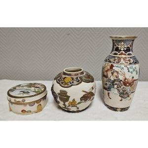 Set Of Three Pieces In Satsuma-style Japanese Ceramic