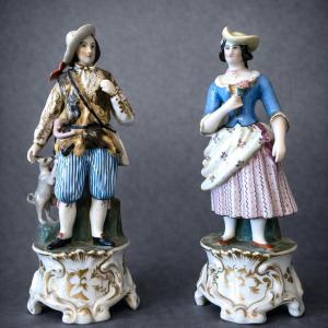Pair Of Paris Porcelain Figurines – Elegant Couple  