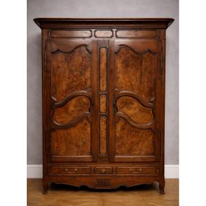 Large Antique Wardrobe In Walnut And Burr Wood – Louis XV Period 