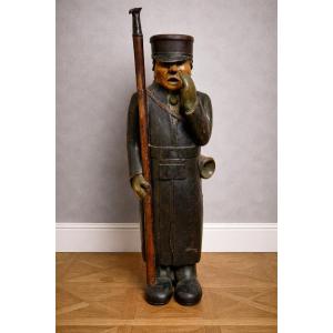 Antique Wooden Sculpture – Soldier/guard With Rifle – English Folk Sculpture / 20th Century 