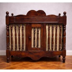 Pannetiere / Hanging Sideboard / Walnut / 18th Century