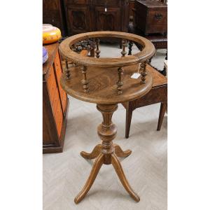Plant Stand In Solid Oak