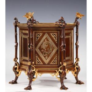 Japanese Style Gilded Bronze Planter By l'Escalier De Cristal, France, Circa 1890