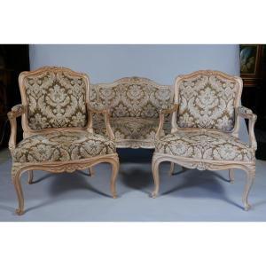 Louis XV Style Three Pieces Salon Set "à Chassis", France Circa 1880