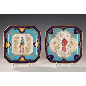 Pair Of Japanese-style Dishes, France, Circa 1875