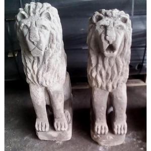 Beautiful Pair Of Lions Sitting Ancient Stone
