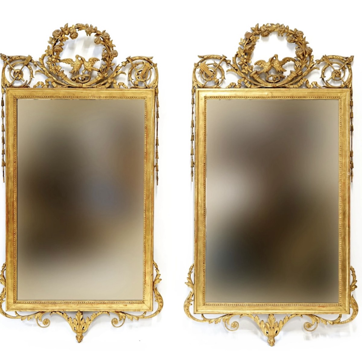 COPPIA DI SPECCHIERE NEOCLASSICHE IN LEGNO DORATO