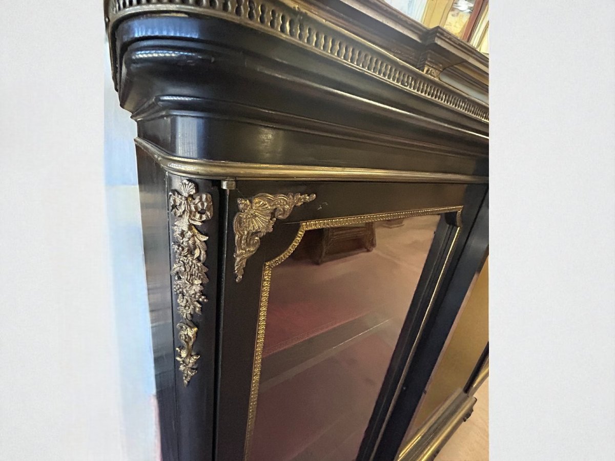 CREDENZA- VETRINA EBANIZZATA CON APPLICAZIONI IN BRONZO -photo-3