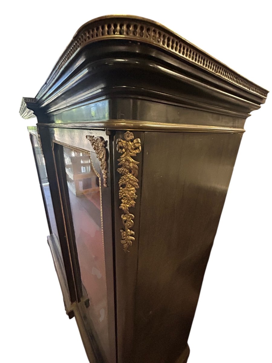 CREDENZA- VETRINA EBANIZZATA CON APPLICAZIONI IN BRONZO -photo-6