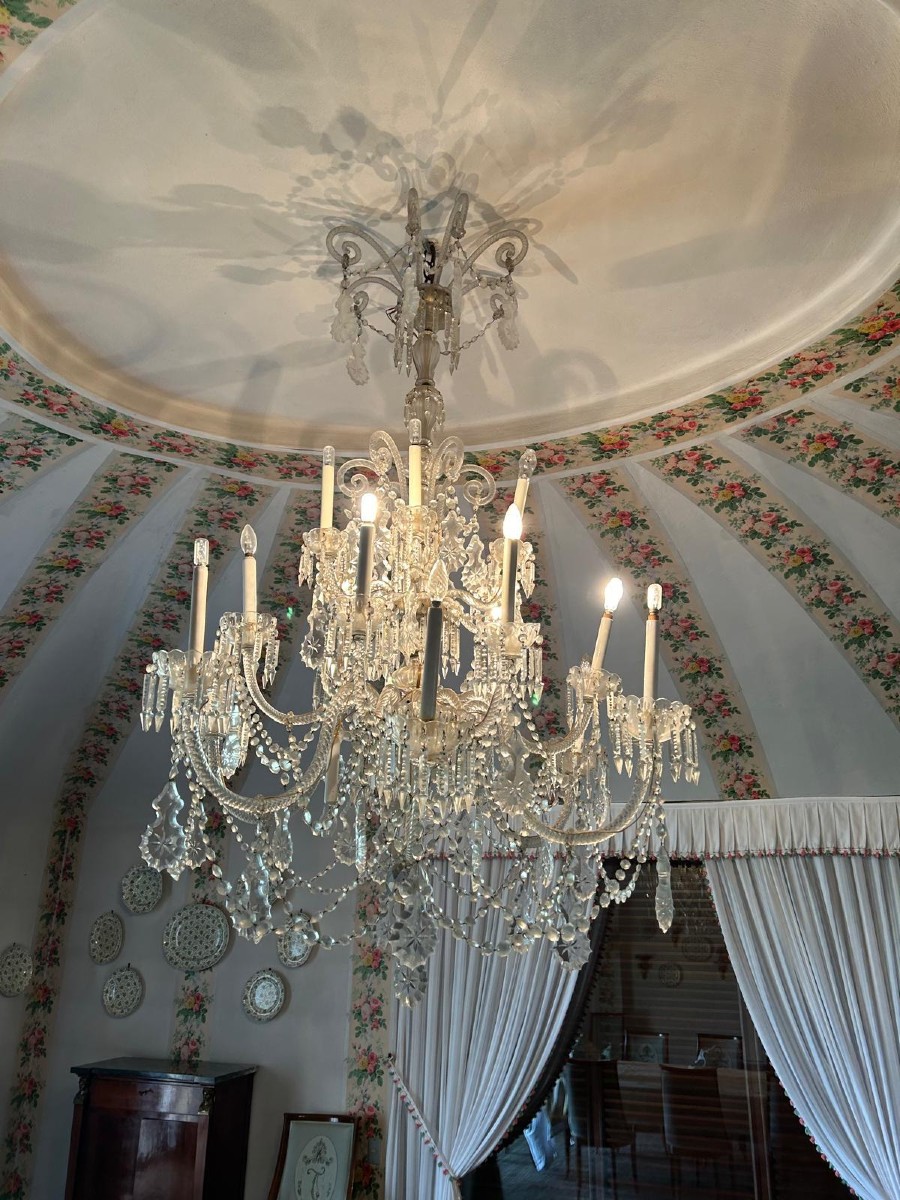 GRANDE LAMPADARIO IN CRISTALLO
