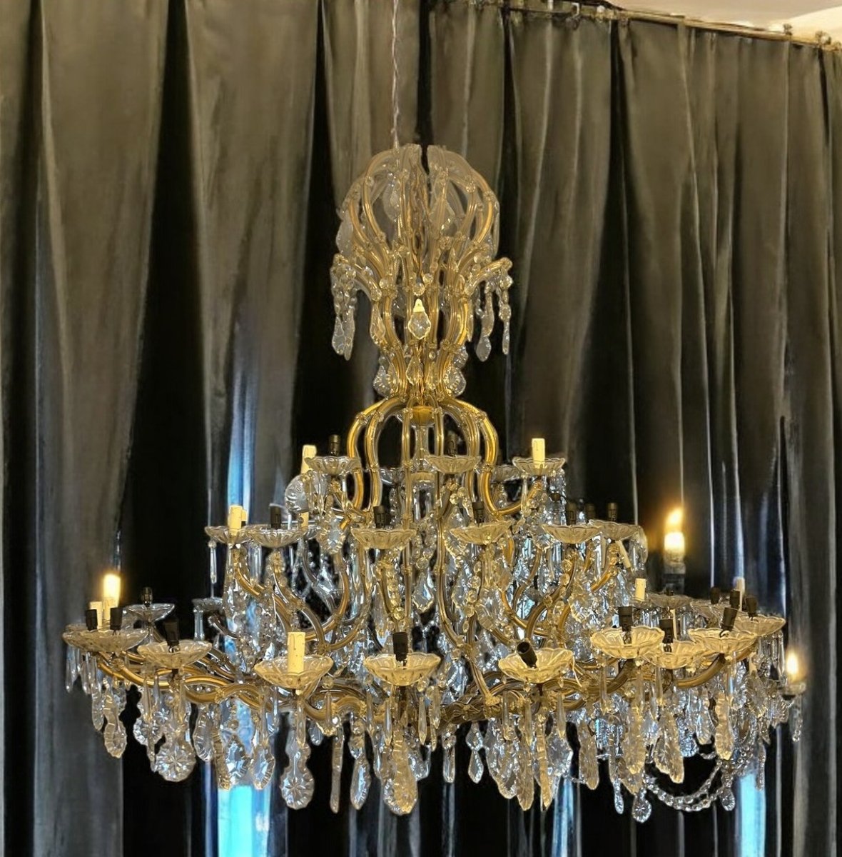 LAMPADARIO IN FERRO E CRISTALLO-photo-7
