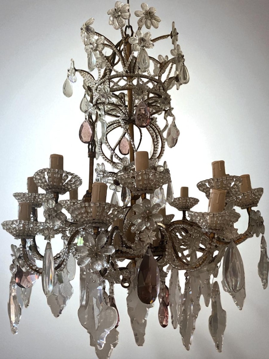 LAMPADARIO IN FERRO DORATO E CRISTALLO