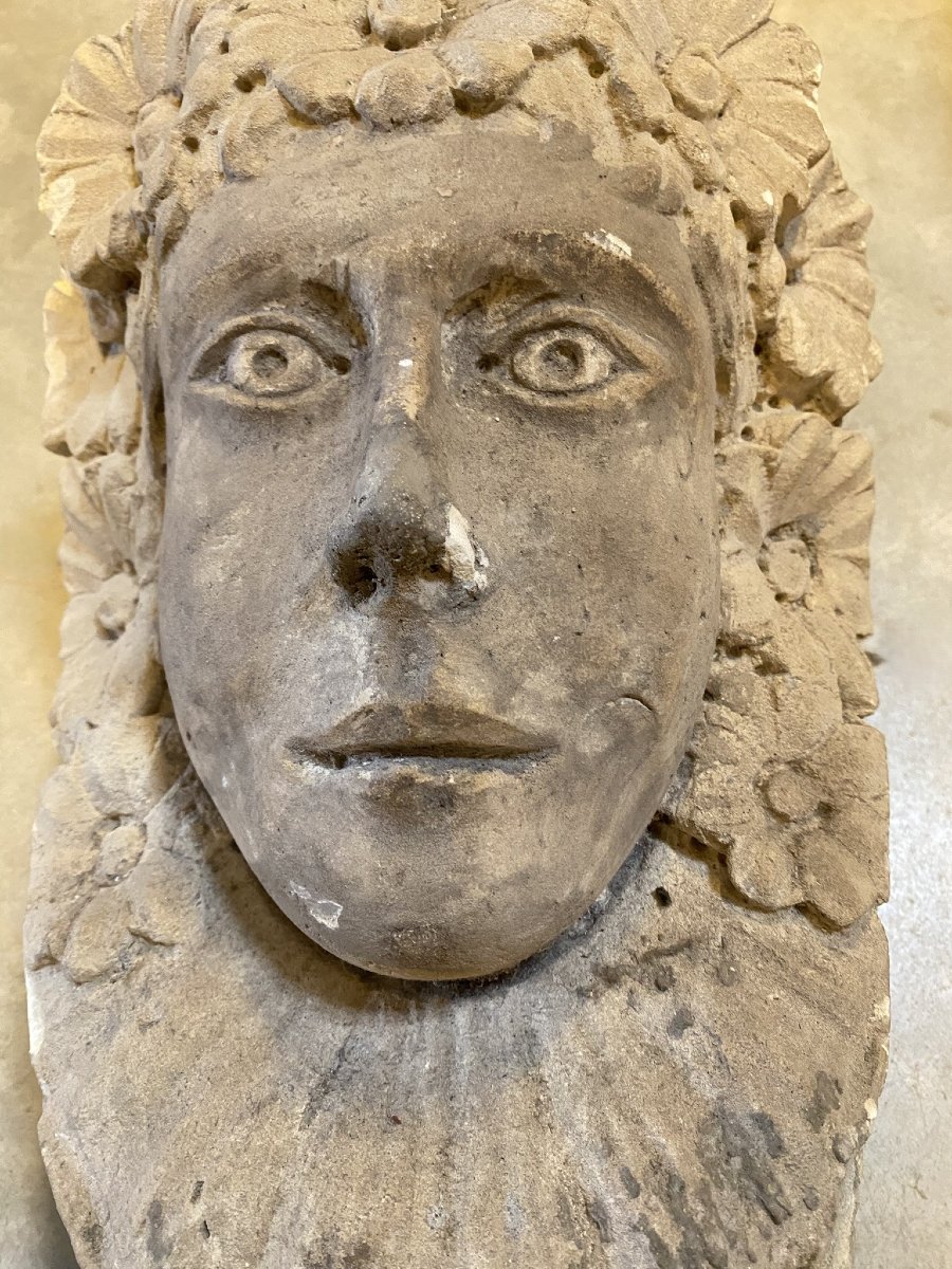MASCHERA IN PIETRA-photo-2