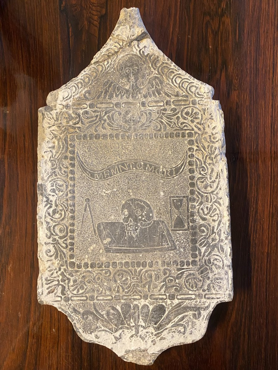 BASSORILIEVO IN ARDESIA CON RAPPRESENTAZIONE DI MEMENTO MORI XVI SEC-photo-1