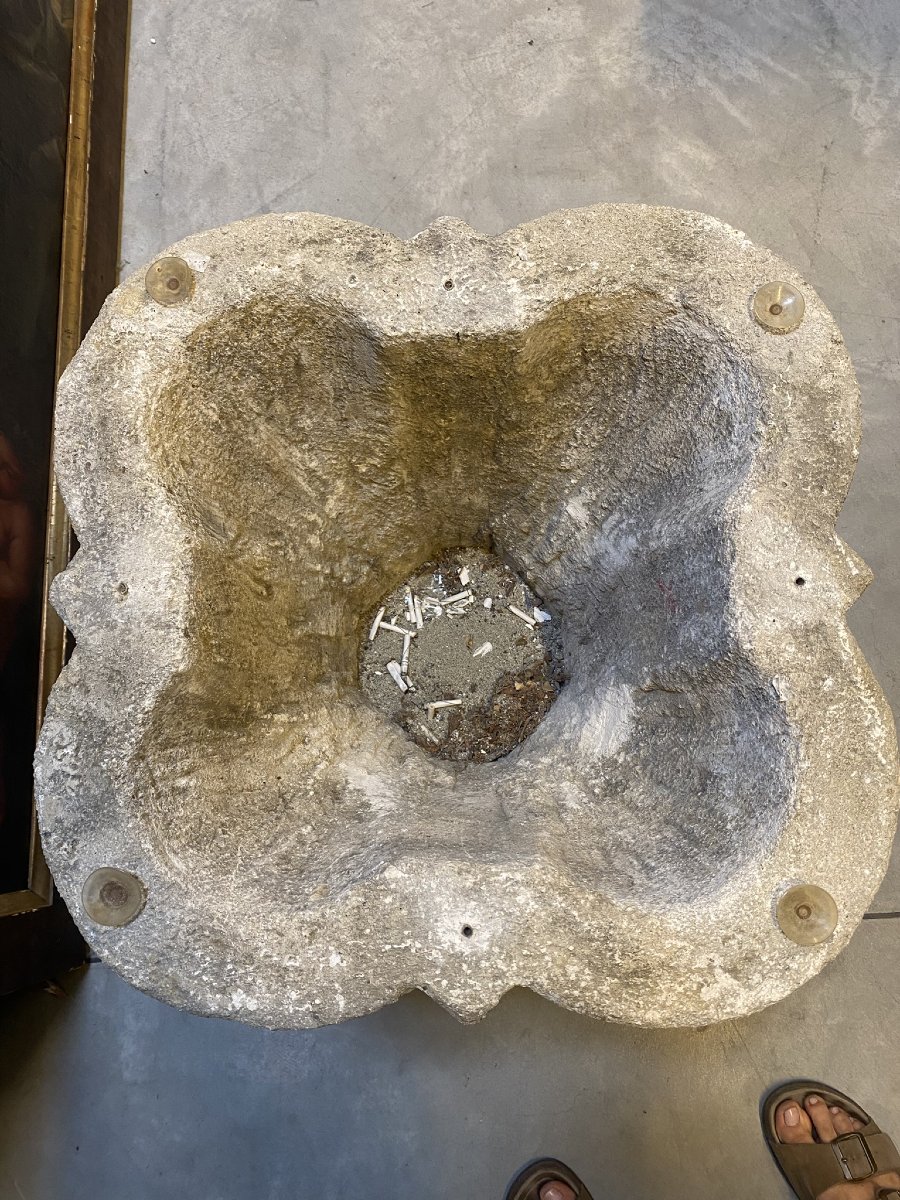 VASO IN PIETRA DI VICENZA-photo-1