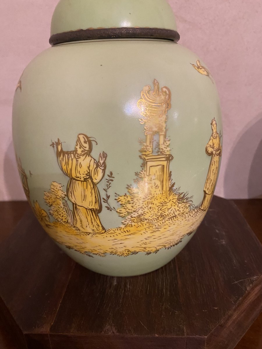 COPPIA DI VASI PER SPEZIE CON DECORI A CINOISERIA-photo-3