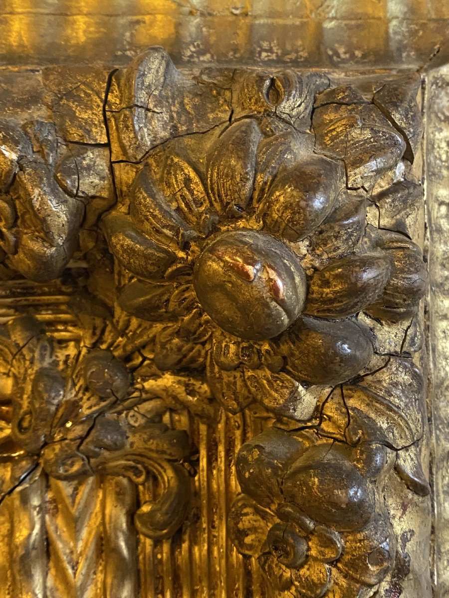 GRANDE SPECCHIERA IN LEGNO E GESSO DORATA STILE GUILLOCHE-photo-5