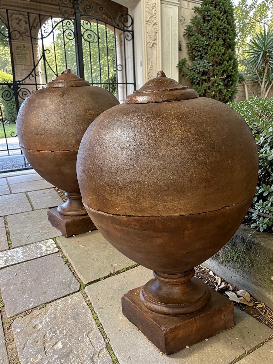 COPPIA DI GRANDI VASI DA GIARDINO SU PIEDISTALLO DI GUSTO  ROMANO -photo-1
