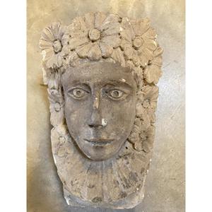 MASCHERA IN PIETRA
