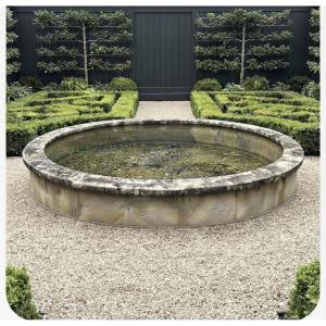 FONTANA DA GIARDINO IN MARMO BIANCO
