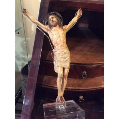 Christ En Bois Sculpté
