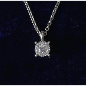 Necklace In 18k White Gold And Diamonds