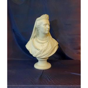 Biscuit Bust Of Victoria Von Baden, Queen Of Sweden (1862 - 1930)