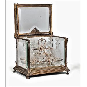 Liquor Cellar  - Engraved Crystal Service - 19th 