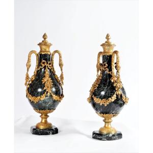 25% Discount  -  Pair Of Decorative Vases In Marble And Gilt Bronze - XIXth