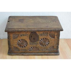 Small Oak Chest, 18th Century