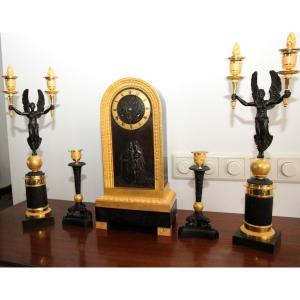 Decorate A Pendulum Clock With A Double Set Of Candlesticks, France In 1820