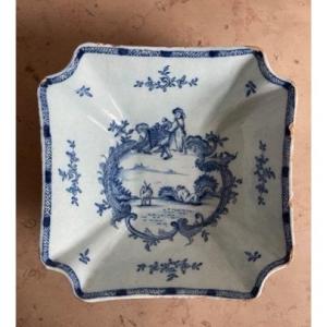 Delft XVIII Th - Square Salad Bowl In Delft Earthenware