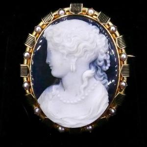 19th-century Agate Cameo, Female Profile 