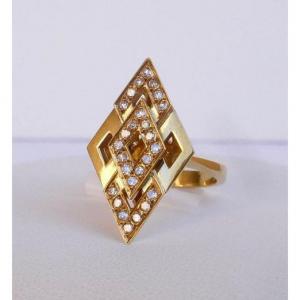 Modernist Diamond-shaped Gold And Diamond Ring