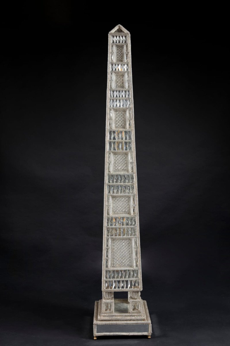 Coppia di monumentali ed eleganti lampade da terra a forma di obelisco-photo-4