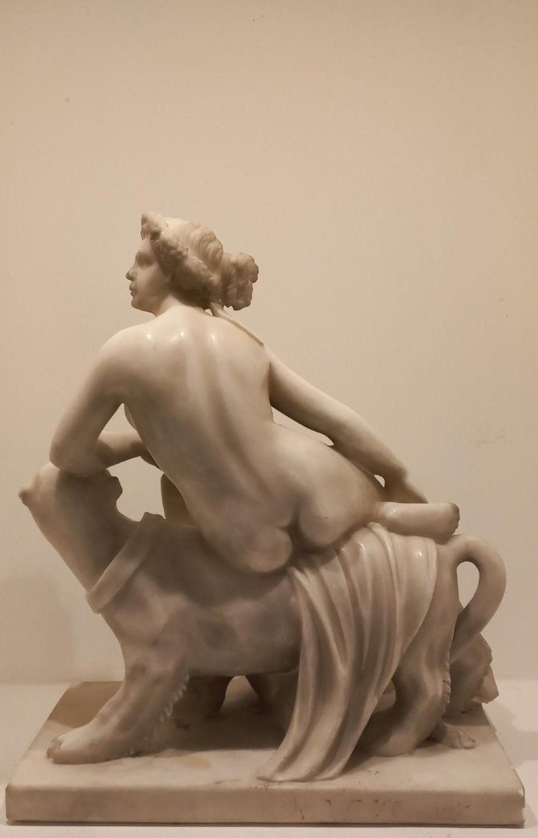 Arianna sulla pantera, scultura in marmo bianco-photo-1