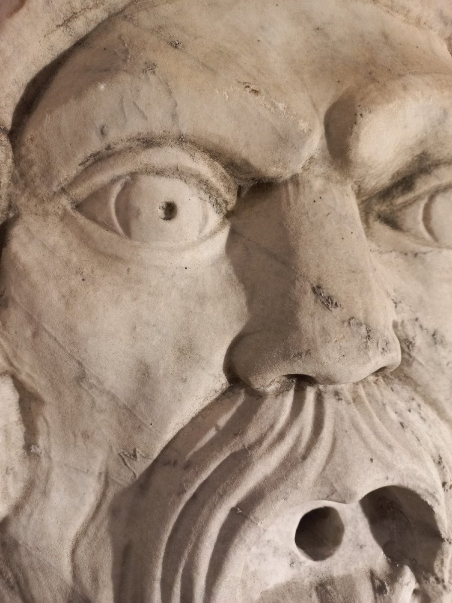 Mascherone in marmo di Carrara-photo-3