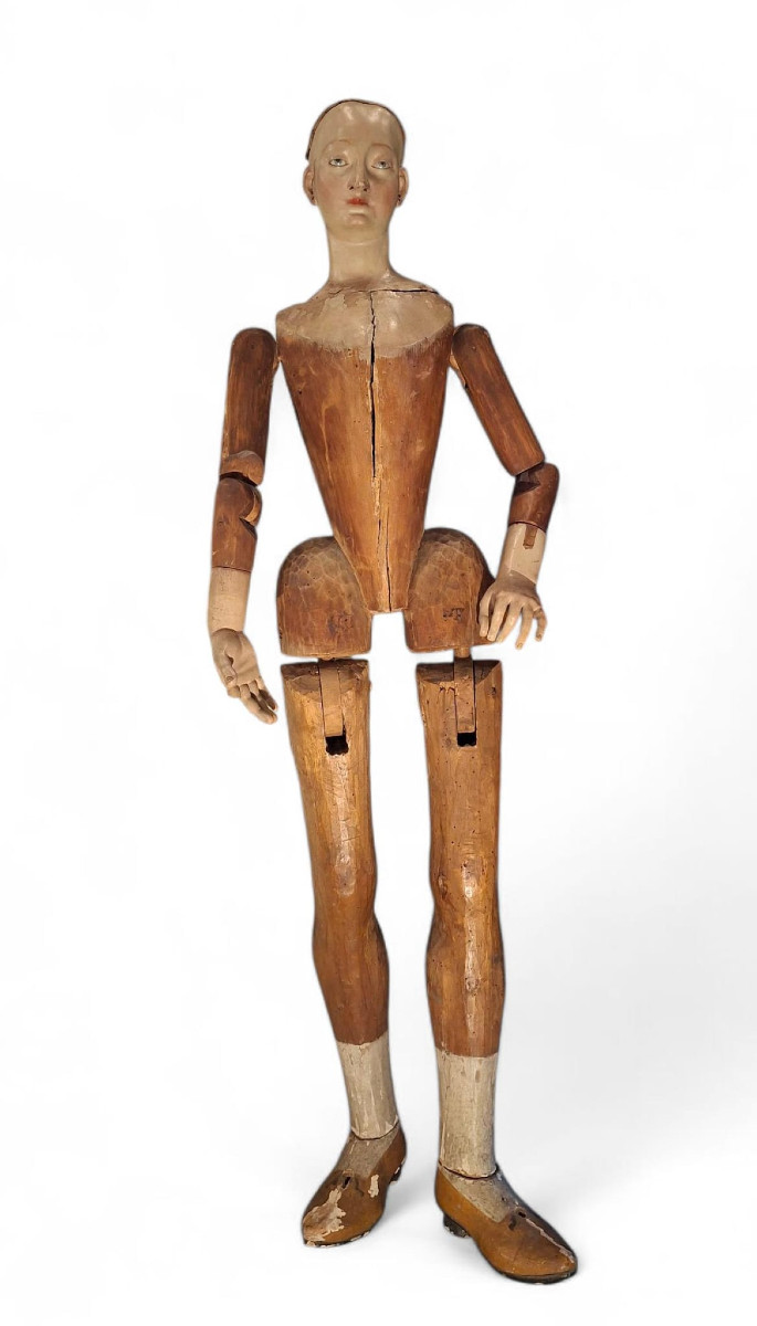 Manichino snodato raffigurante figura femminile