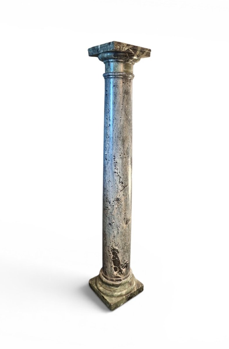 Colonna in marmo Verde Alpi, XIX secolo