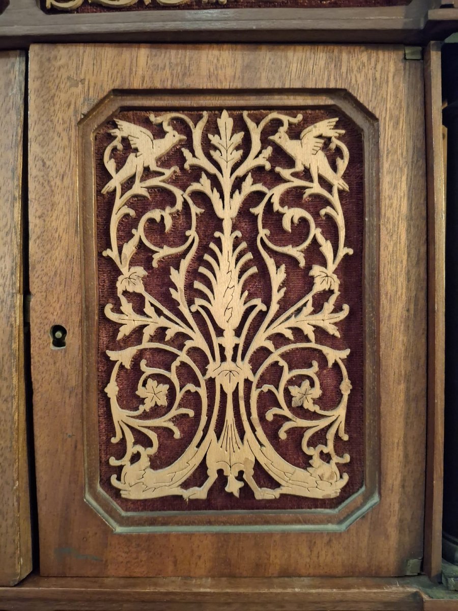 Monetiere in legno traforato-photo-6