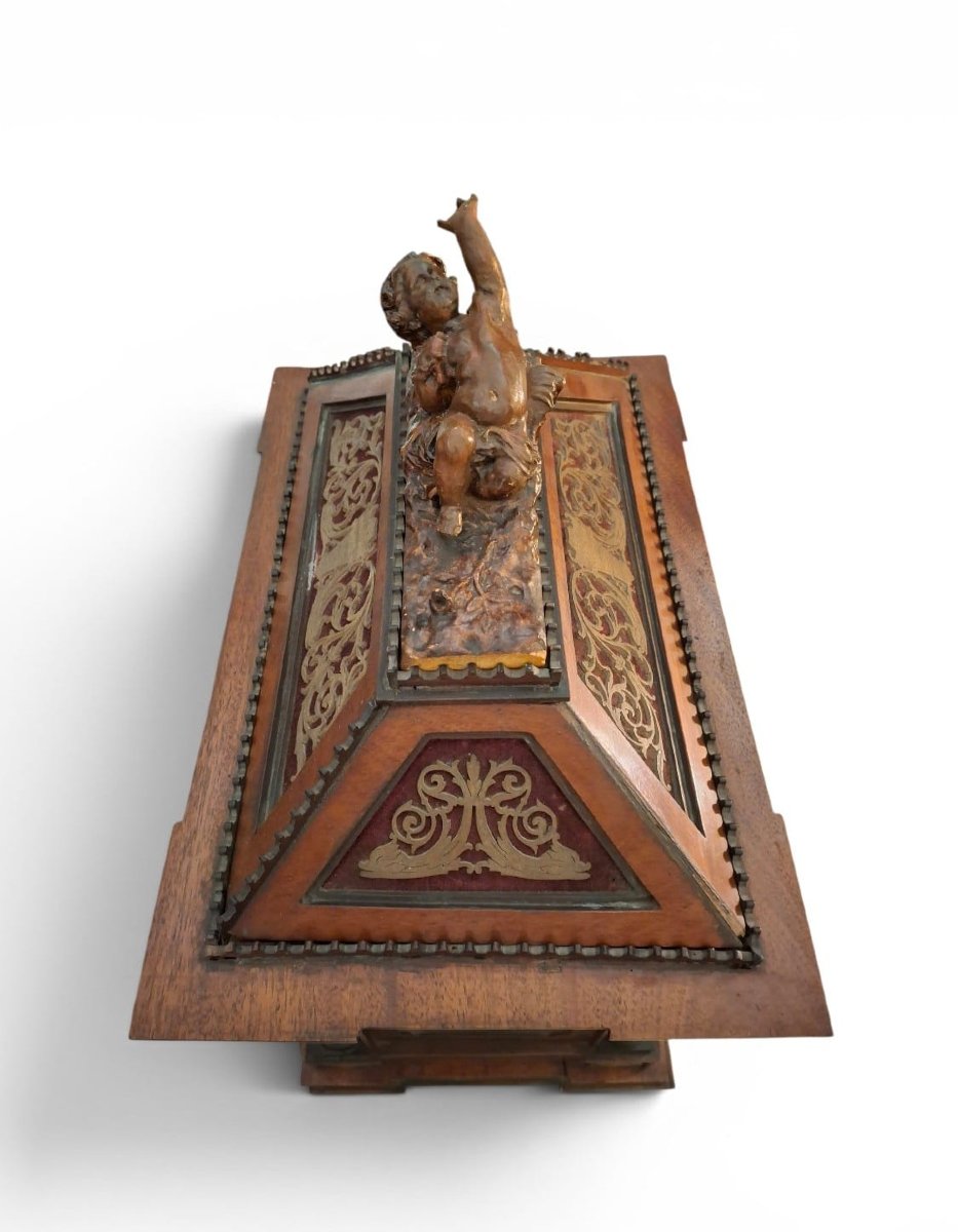 Monetiere in legno traforato-photo-2