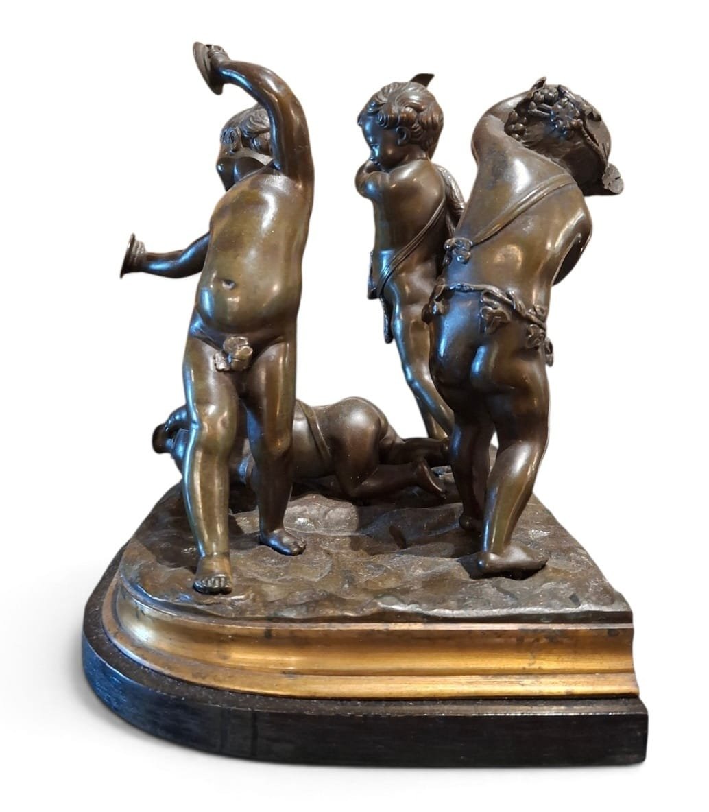 Gruppo in bronzo raffigurante putti-photo-2