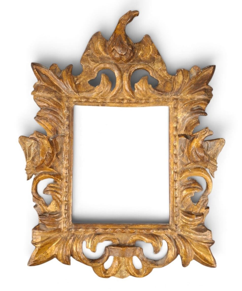 Cornice in legno dorato del XVIII secolo