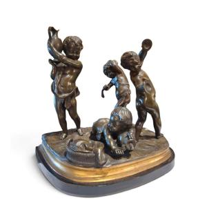 Gruppo in bronzo raffigurante putti