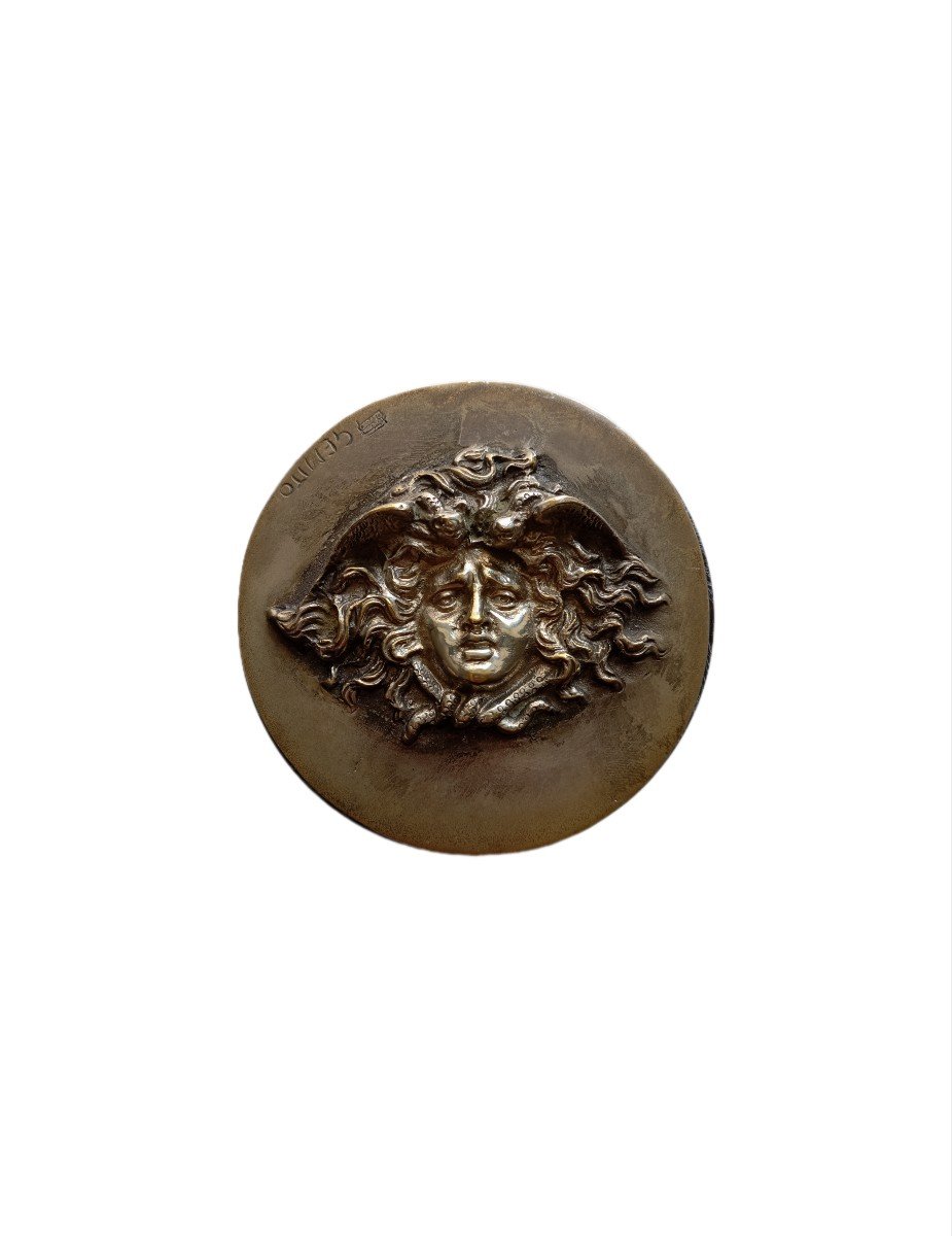 Fermacarte in bronzo argentato del 900