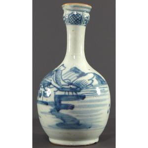 China, 19th Century, Qing Period, Porcelain Bottle Vase Presenting A Lake Landscape
