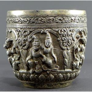 Burma, Konbaug Dynasty, 19th Century, Large Solid Silver Bowl With Repoussé Decor.