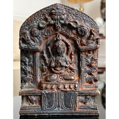 Nepal, Beginning Of The XIXth Century, Rare Bronze Altar Dedicated To Bodhisattva Sadaksari.