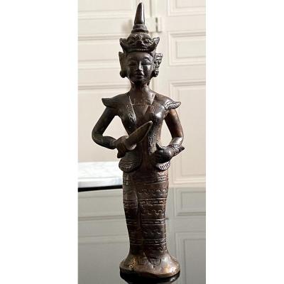 Burma, XIXth Century, Bronze Statuette Female Character With Ceremonial Dagger.