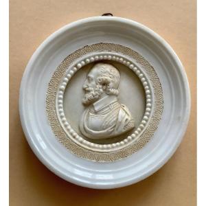 Profile Of Henri IV In White Marble From The Restoration Period